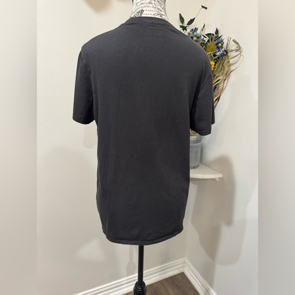 Star Wars The Mandalorian Grogu "This Is The Way" Graphic T-Shirt Men's size M - Picture 5 of 8